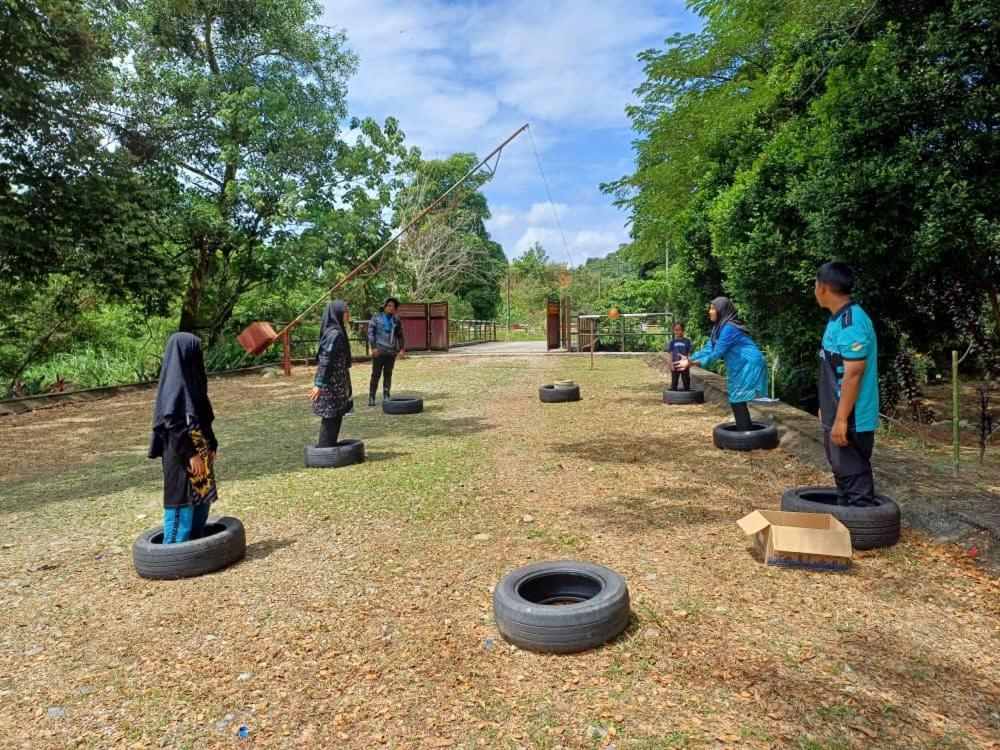 Отель Lemuni Retreat & Training Centre - Kerling, Selangor Экстерьер фото